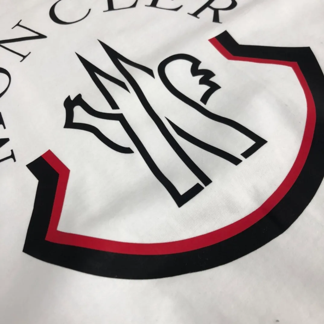 P90 MONCLER 2023New Arrival Series T ！ ， ！ logo ！ Breathable！ ， Premium ， Versatile ！ ：Black White Size：M-XXXL